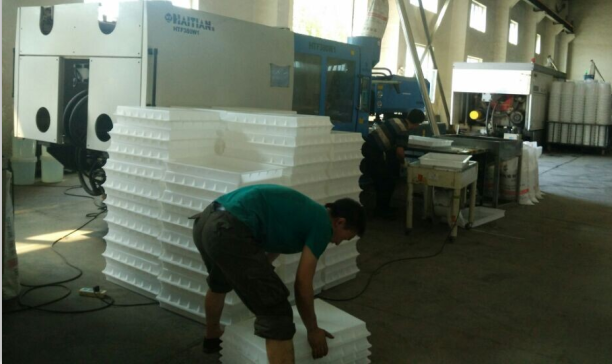 长方形水渠板塑料模具 长方形水渠板塑料模具