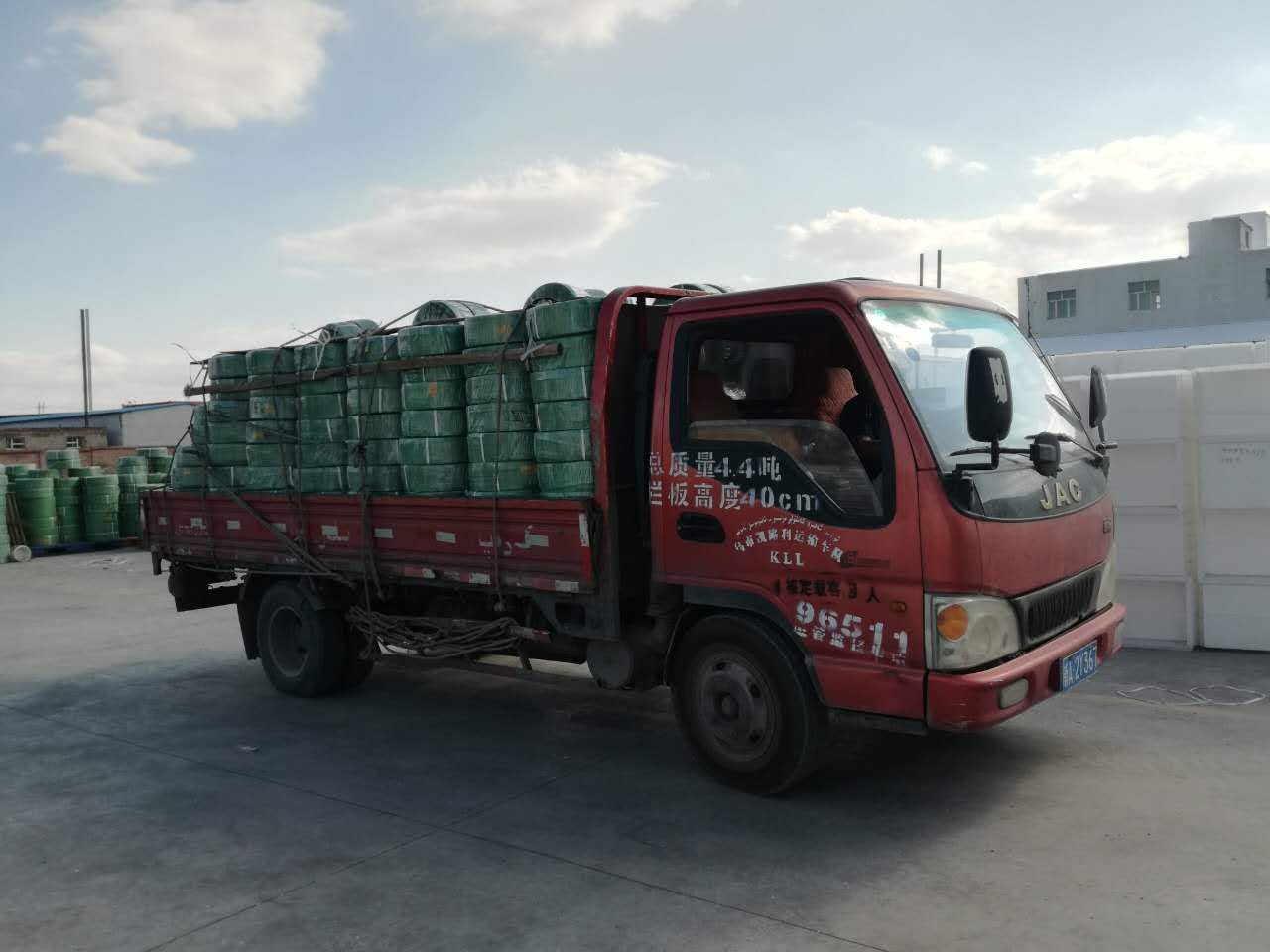 劲强塑料模具厂